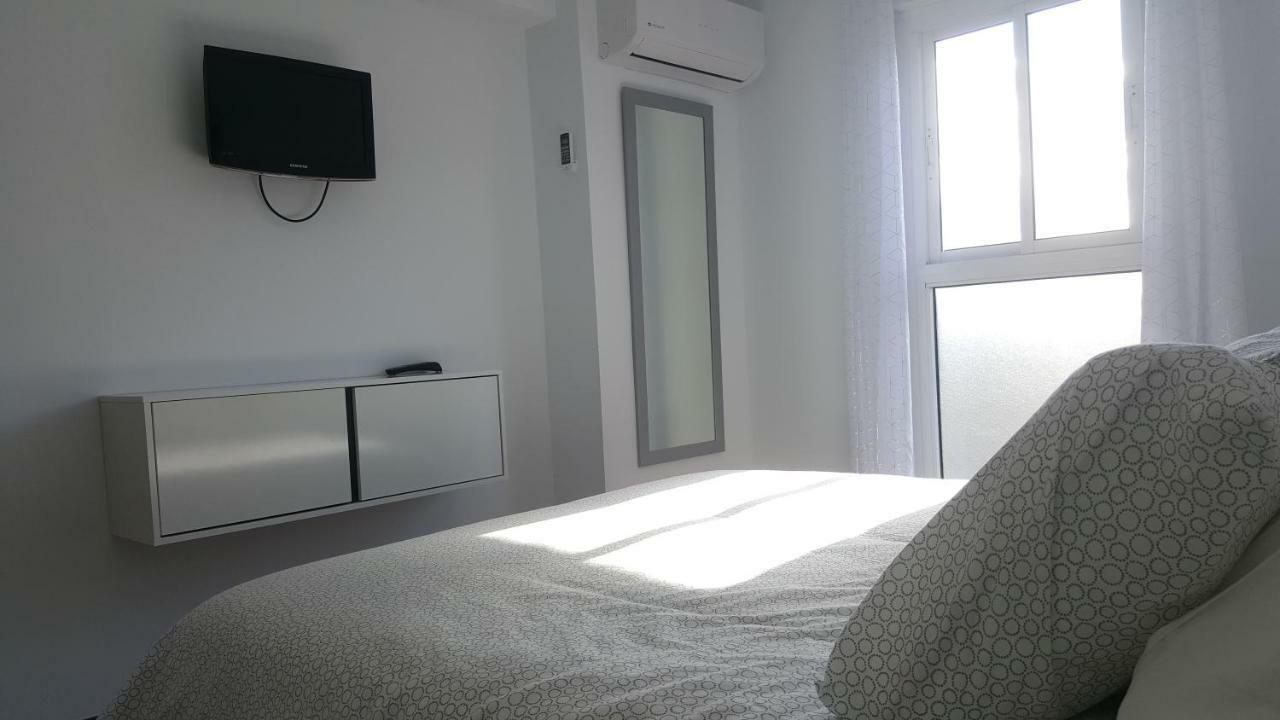 Aries Flat Lägenhet Benalmádena Exteriör bild
